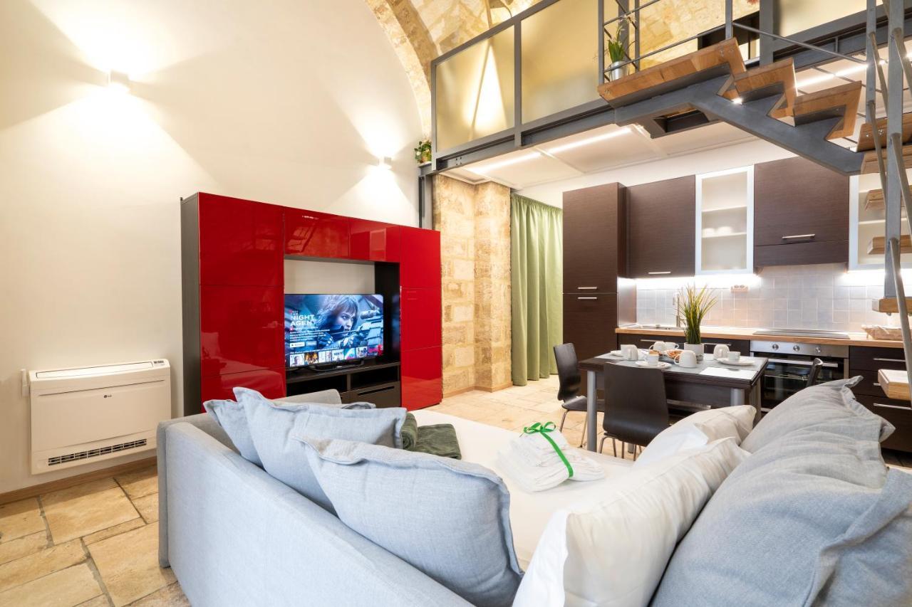 Stazione & Politecnico Stylish Apt With Netflix Bari Dış mekan fotoğraf